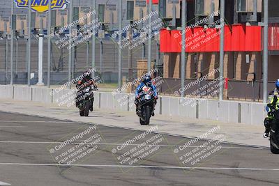 media/Aug-26-2022-Fastrack Riders (Fri) [[055e3b3c9d]]/level 2/Session 1 Start Finish/